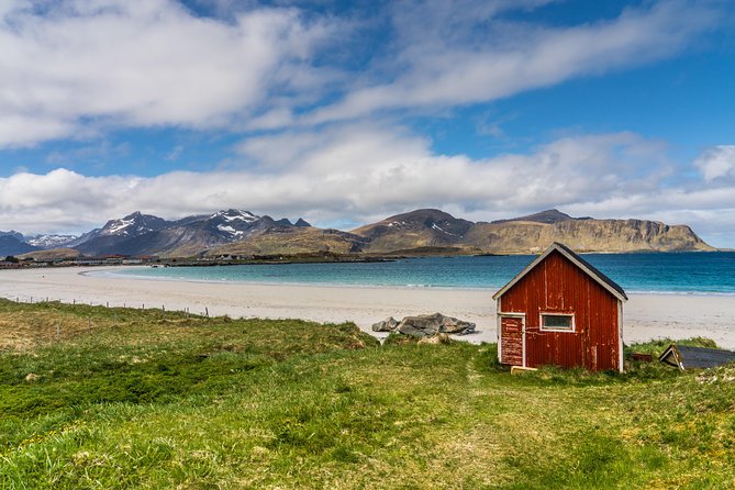 2-Day Lofoten Highlights Photo Tour (Summer) - Day 2: Flakstadoy waves, Ramberg sand, Hamnøy ports, Reine icons