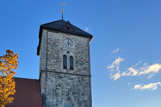 2 Hour City Walk through Trondheim - The Old Town Bridge and the Bicycle Lift View