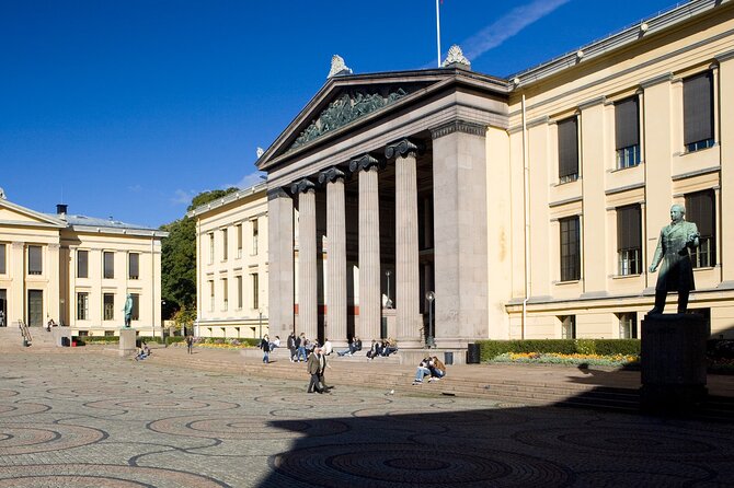 2-Hour Essential Oslo in the City Center Guided Walking Tour - Getting Oriented in Oslo: Starting at University Square at 10:00