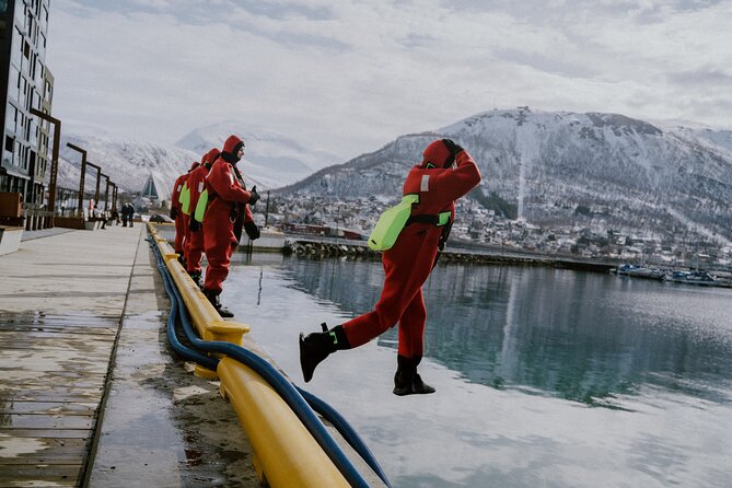 2 Hours Urban Arctic Floating Activity in the Harbours of Tromsø - Staying Warm in the Arctic: Gear, Layering, and Mindset