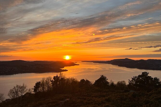 3-Hour Private Norwegian Hiking Experience with Local Guide - What makes this Bergen hike feel truly local