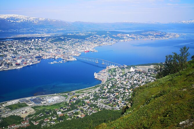 Accessible Tromsø Island Tour - Stop 2: Tromsø Telegrafbukta beach walk, short and low pressure
