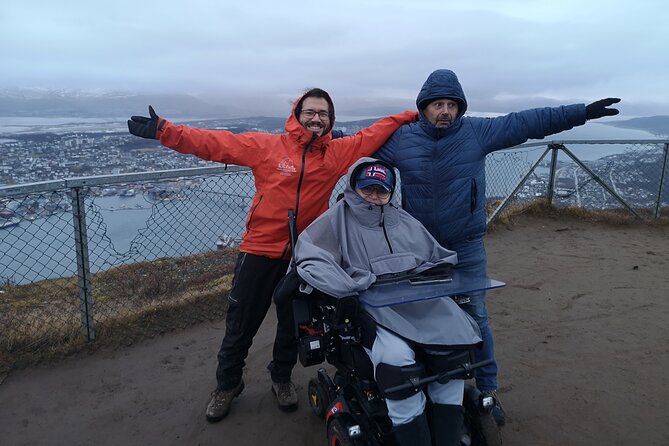 Accessible Tromsø Island Tour - Stop 1: Arctic Cathedral, your timed photo moment with context