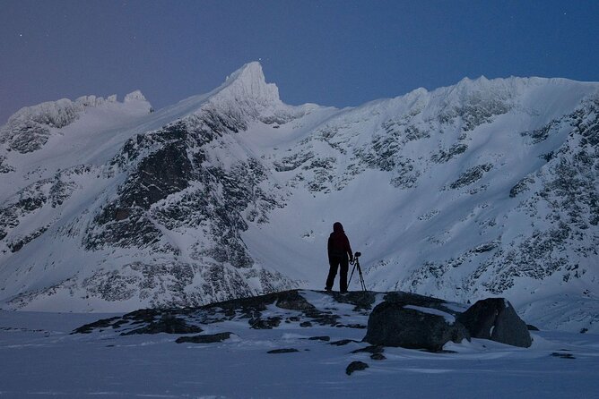 Adults Only Aurora Hunt with Wandering Owl - Stop 3 at Kilpisjärvi: crossing to Finland when chances improve