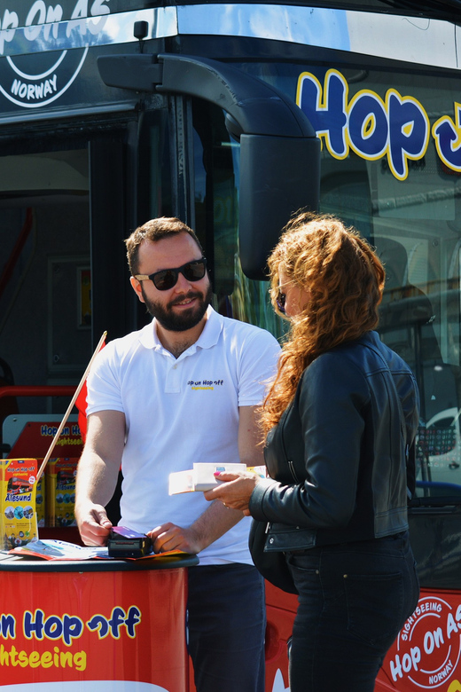 Ålesund: 1-Day Hop-On Hop-Off Sightseeing Bus Ticket - Why this bus works so well for Ålesund port time