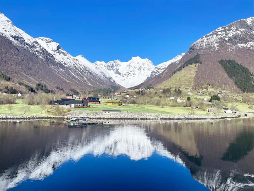 Ålesund: Fjord Tour with Lunch on MS Bruvik - Lunch on Board: What You Actually Get and How to Make It Work