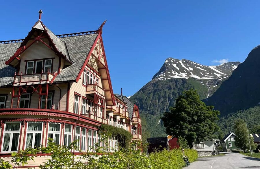 Ålesund to Geiranger Fjord Boat Tour with Return Bus Tour - What you get for around $157, and whether it feels like value