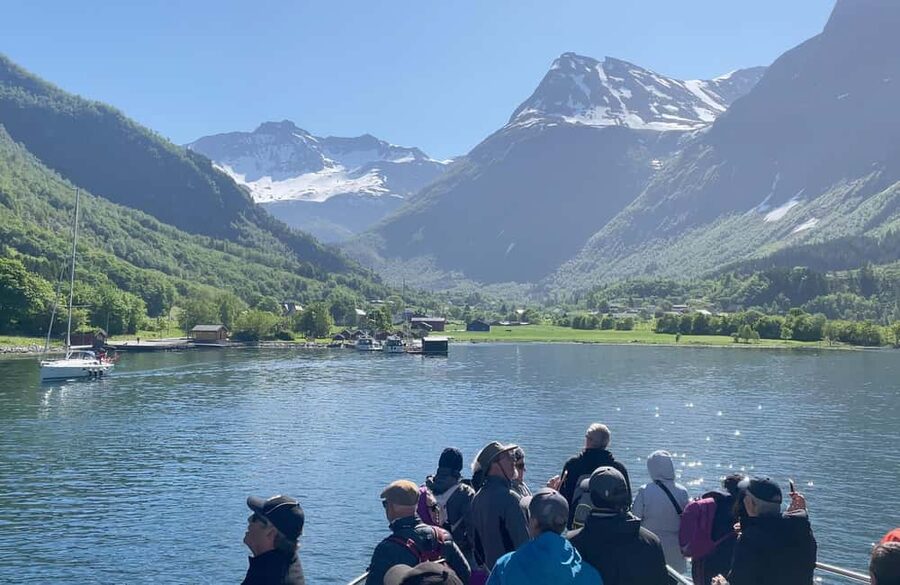 Ålesund to Geiranger Fjord Boat Tour with Return Bus Tour - Ørnesvingen (Eagle Bend Road): the photo stop that earns its spot