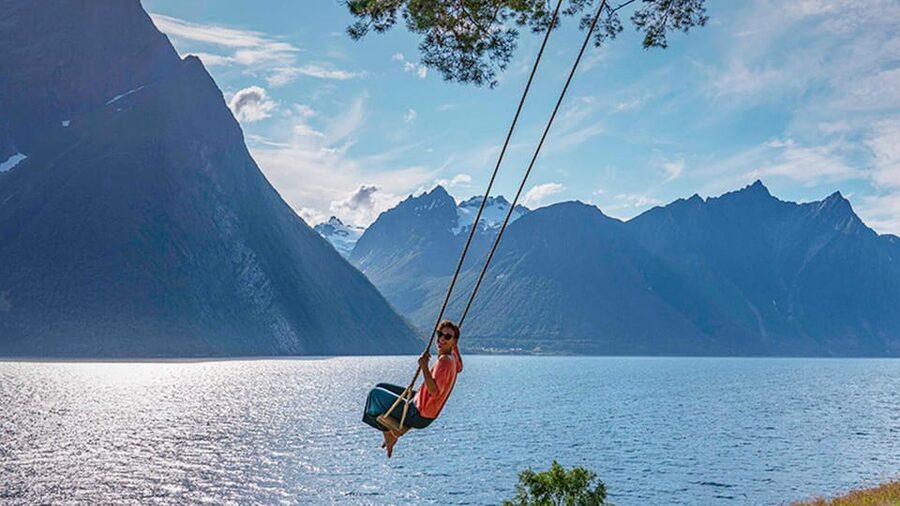 Ålesund-Trandal fjord tour with 3 hours stop at Trandal - Key things that make this fjord cruise worth your time