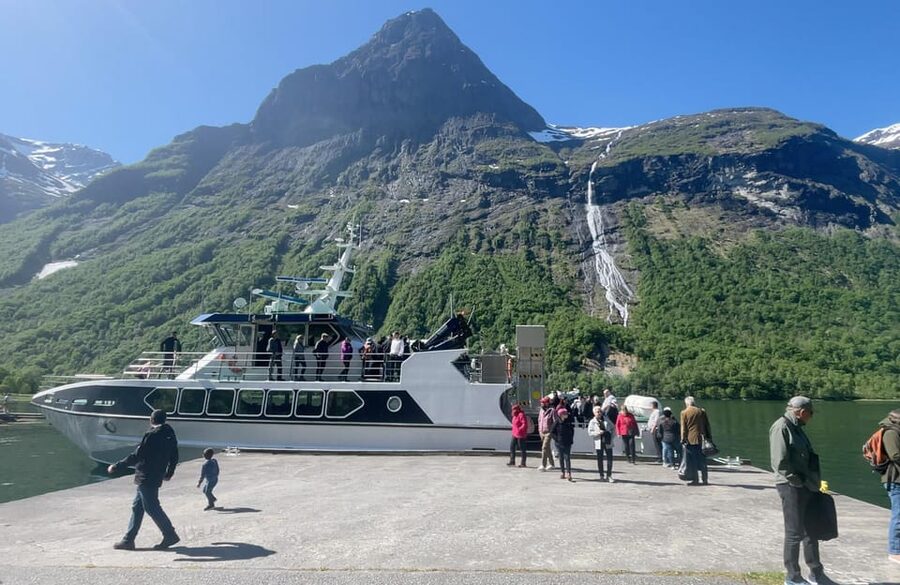 All About the Fjords, in one tour by bus & boat from Ålesund - Price and value: what $167 really buys you