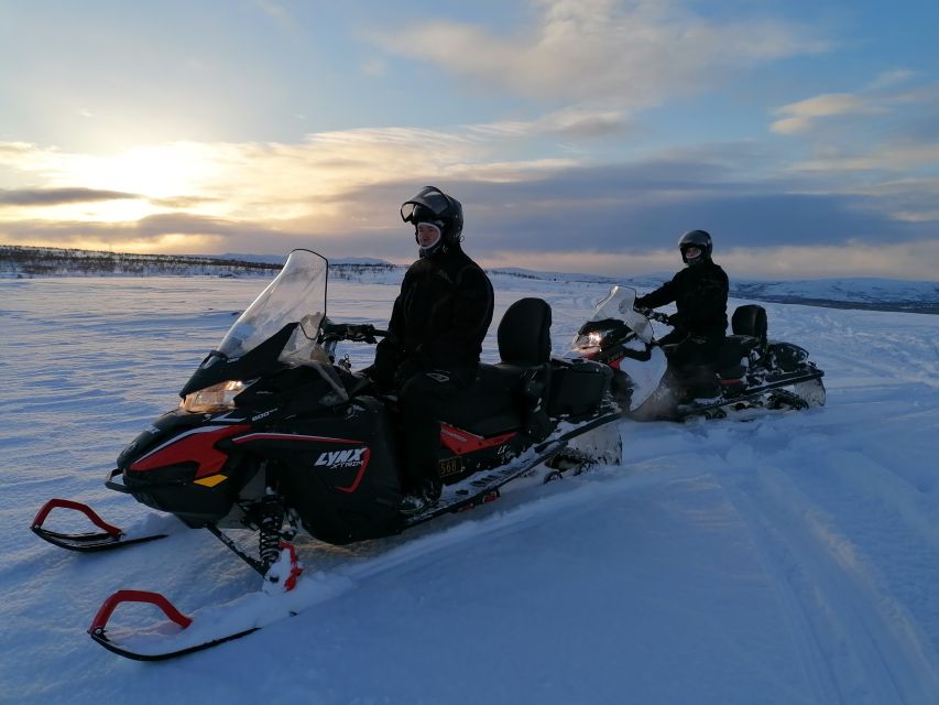 Alta: Guided Snowmobile Safari on Finnmarksvidda With Snacks - Frozen lakes and photo stops: what the 5 hours really feel like