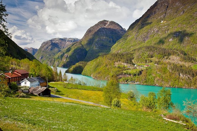 AMAZING HARDANGER FJORD: Private guided round trip from Bergen, 10 hours - Bergen Pickup Makes the Day Feel Effortless