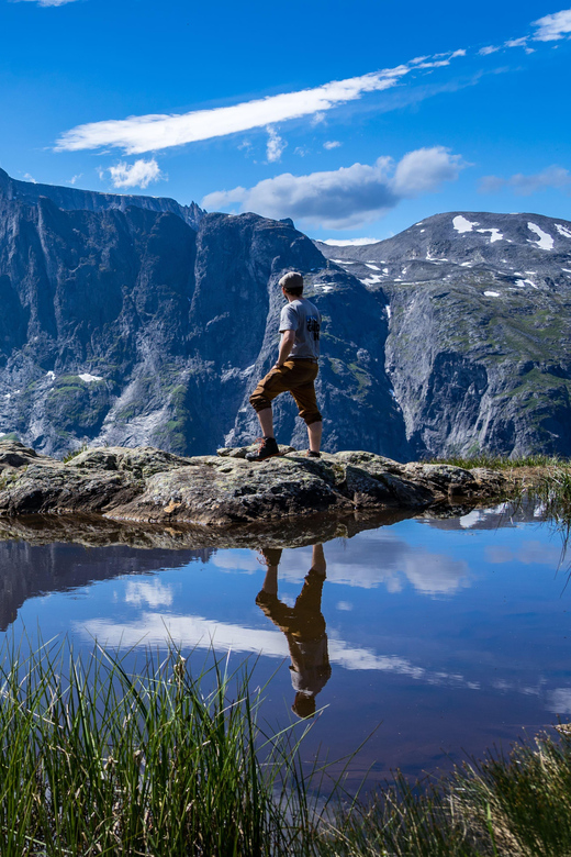 Andalsnes: Bike & Hike Adventure to Litlefjellet Summit - Hiking Litlefjellet: Short Distance, Big Summit Payoff