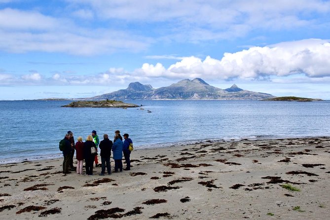 Arctic Coastal Walk - Your first stop: Ausvika strand beaches and coastal views