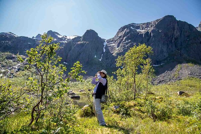 Arctic Landscapes Hiking, Sightseeing & Snowshoeing Private Tour - Who should book this fjord hiking and snowshoeing tour