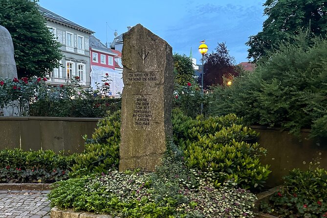 Audio Walking Tour in Bergen Famous Ghosts Location - Skostredet: Shoe Street and Its Dark Spirits