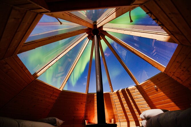 Aurora Crystal Lavvo Overnight with Activities from Tromsø - Lyngen at night: why this basecamp area matters