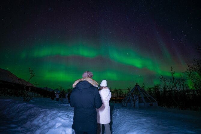Aurora Crystal Lavvo Overnight with Activities from Tromsø - Dinner and aurora prep: forecast plus camera settings