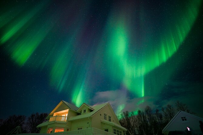 Aurora Crystal Lavvo Overnight with Activities from Tromsø - What the next morning feels like: Norwegian breakfast and a calm finish