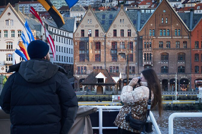 Bergen City Cruise - The boat, the seating choice, and why the weather matters