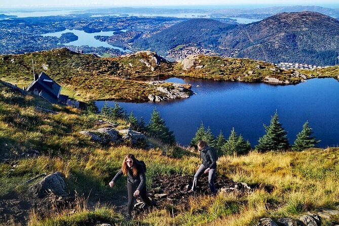 Bergen Classic Private hiking - Meeting at VisitBergen, Then Warming Up for the Hike