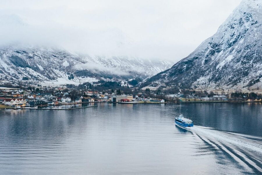 Bergen: Cruise to beautiful Rosendal by the Hardangerfjord - Who should book this Hardangerfjord day cruise?