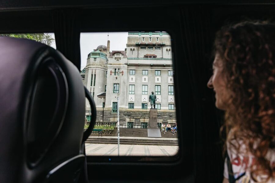 Bergen: Guided Minibus Tour with Photo Stops - Comfort, accessibility, and the real-world seat issue