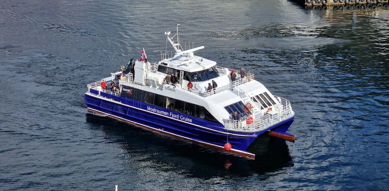 Bergen: Mostraumen Fjord & Waterfall Cruise - Mostraumen Strait: Narrow Water, Stronger Drama