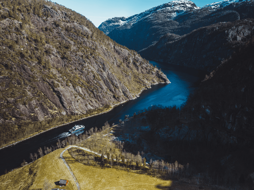 Bergen: Mostraumen Fjord & Waterfall Cruise - Guides, Audio, and Spotting the Good Stuff