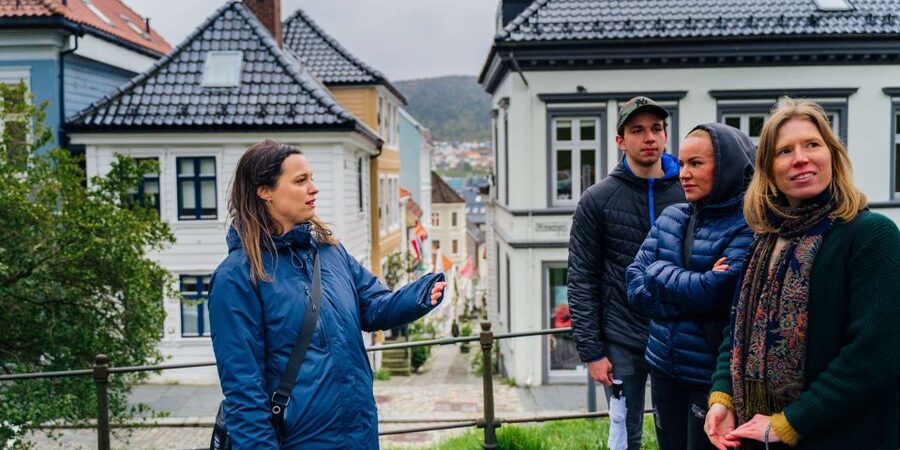 Bergen: Nordnes Neighborhood Hidden Gems Walking Tour - Courthouse corners: crime, punishment, and public spectacle