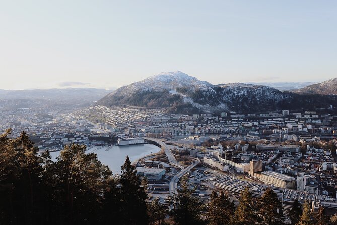 Bergen Private Walking Tour with a Local - Entering Bergen the right way from Torgallmenningen