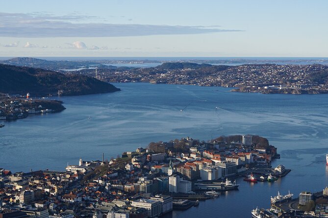 Bergen Private Walking Tour with a Local - Adding the funicular for viewpoint time that actually works