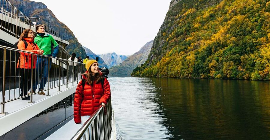 Bergen: Self-Guided Round-Trip Full-Day Excursion - Timing, crowds, and the Flåm lunch sprint