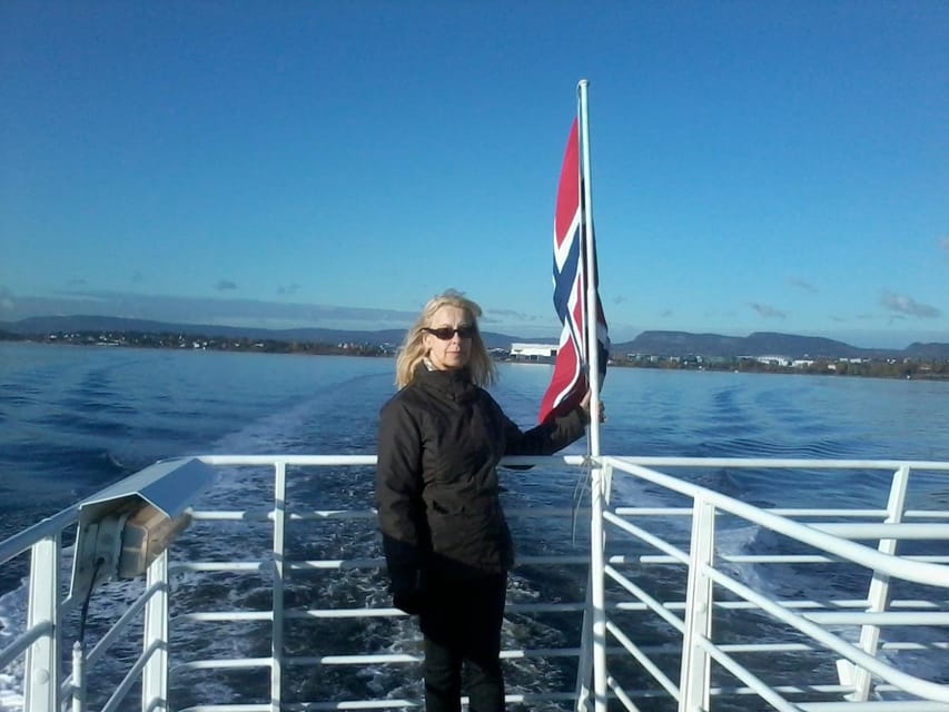 Best of Oslo: Walking Tour with a local guide - Akershus Castle and Fortress: why Oslo faces the water