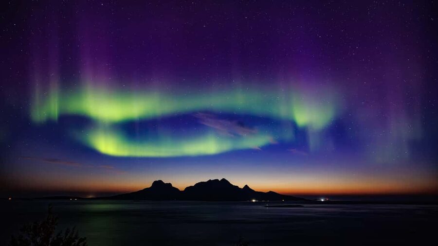 Bodø: Northern Lights safari - Why Bodø, Cold Nights, and City-Light Distance Matter