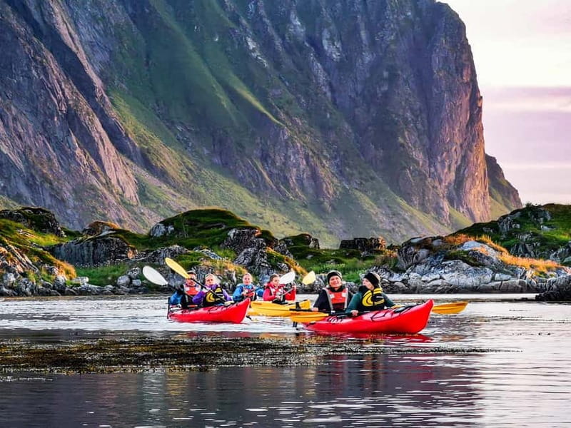 Bøstad: Kayaking Tour in Lofoten with Snacks - How the safety briefing and route planning set you up