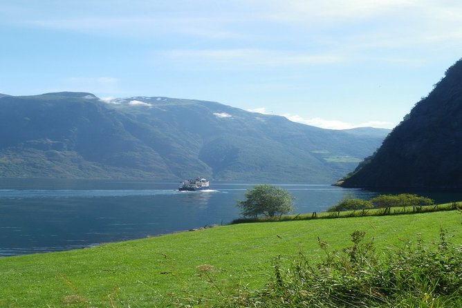 Bride's Veil and Steinsdalsfossen waterfalls with sceneries of Hardanger Fjord - Entering UNESCO Bryggen: Medieval Trade in Narrow Streets