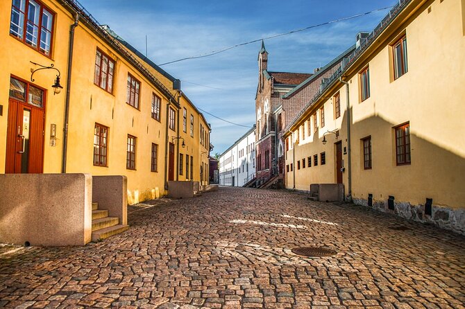 Discover Oslo: Self Guided Audio Tour - Stop Two Details: Roof Views and the Modern Oslo Angle