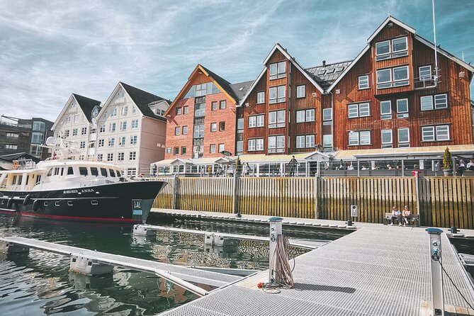 Discover the most Photogenic Spots of Tromsø with a Local - Tromsø Harbour: old meets new in an arctic setting