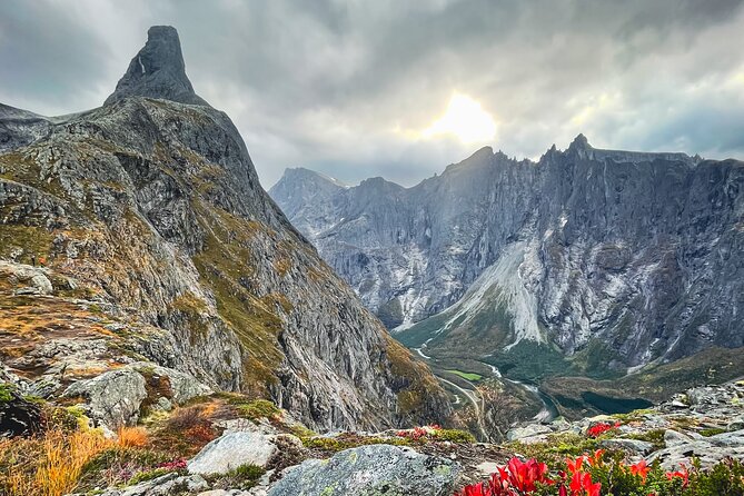 E-bike and hike in Åndalsnes - Price and Logistics: Is $212.40 Good Value for This Day?
