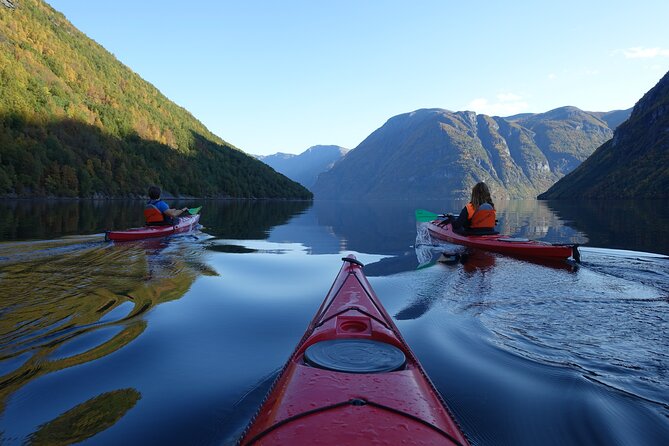 Fjord paddle in Hellesylt - Half Day Kayaking Tour - Who This Tour Fits Best (And Who Might Feel Restless)