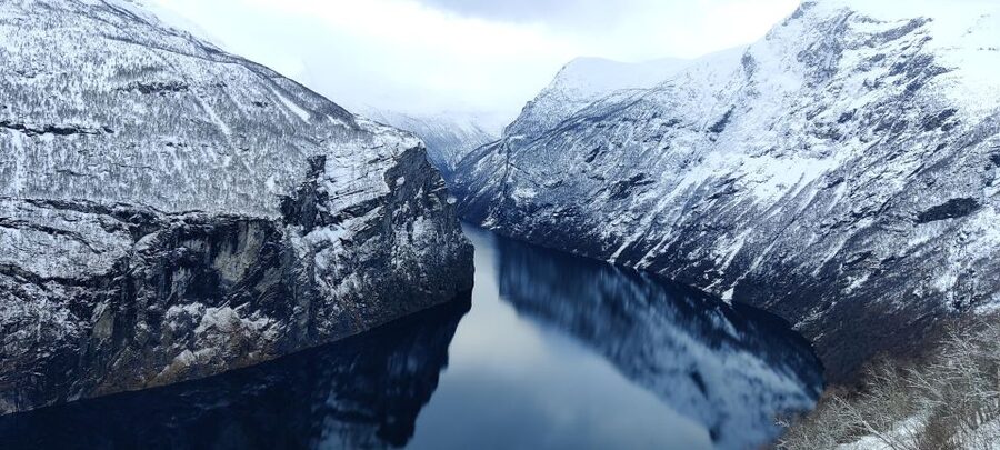 From Ålesund: Winter Fjord Cruise to Geirangerfjord - Price and value: why $346 can make sense here