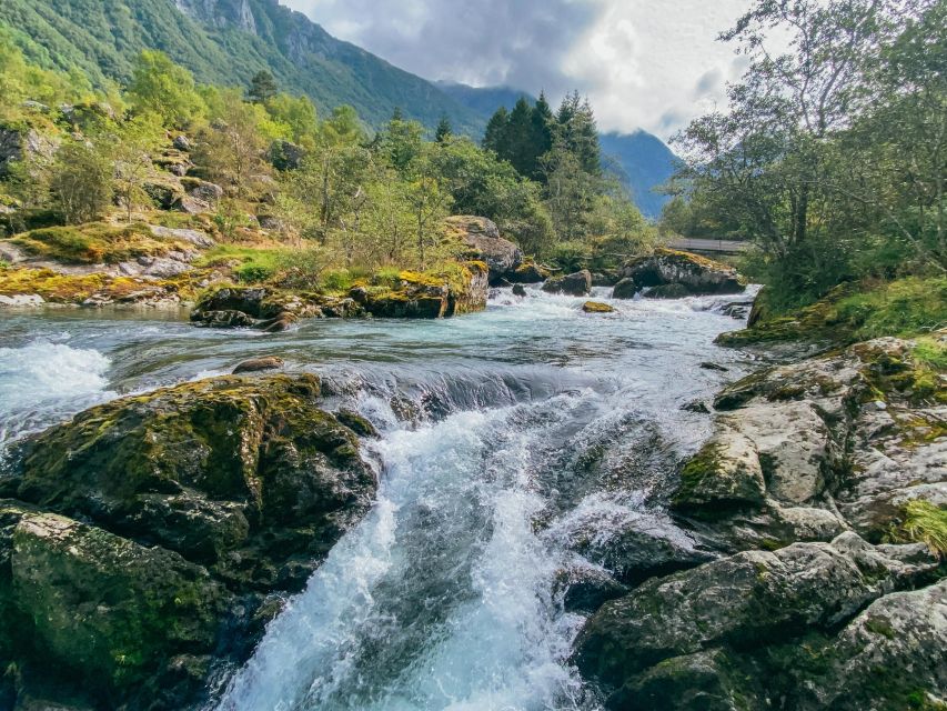 From Bergen: Folgefonna National Park & Glacier Lake Tour - Into Folgefonna National Park: The Bondhusvatnet Trail