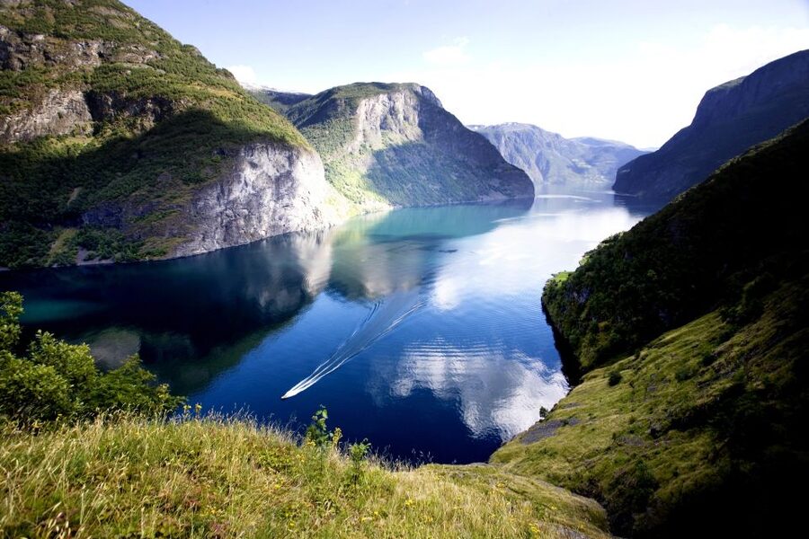 From Bergen: Private Tour to Sognefjord, Gudvangen, & Flåm - From Bergen to Dale and Voss, why this drive matters