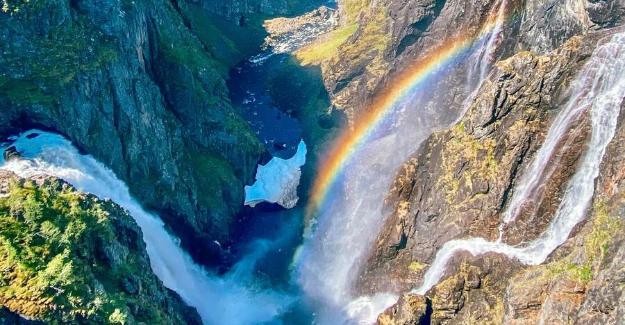 From Eidfjord: Vøringfossen Waterfall Nature Tour with Guide - Vøringfossen Waterfall: 182 meters, multiple viewpoints, real time to explore
