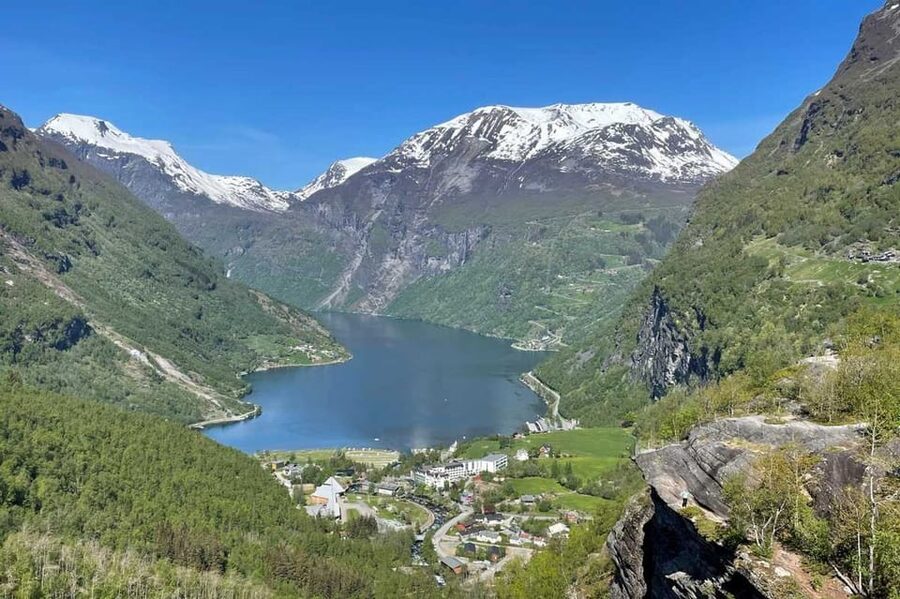 From Hellesylt: The Best of Geiranger Shore Excursion - Dalsnibba summit, Nibbevegen access, and weather reality
