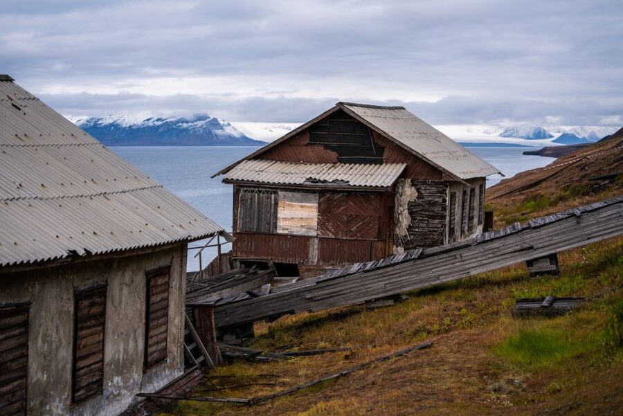 From Longyearbyen photo tour: Mysterious Barentsburg - Why Barentsburg Feels Like a Time Capsule for Photos