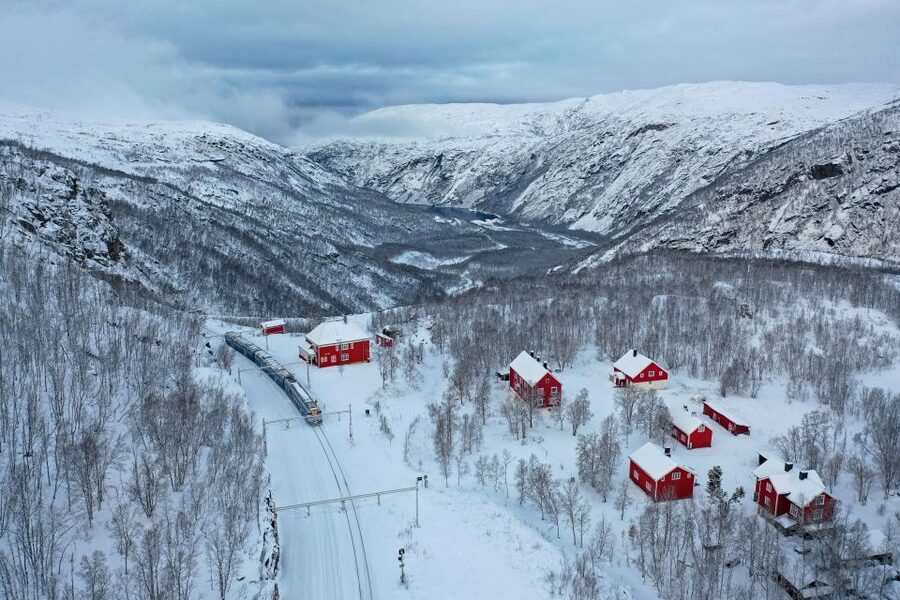 From Narvik: Roundtrip Arctic Train Ride on Ofoten Railway - Weather Reality: Winter Magic and Misty Days