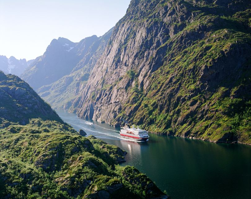 From Svolvær: Hurtigruten Cruise into Trollfjord - Who This Trip Suits Best (And Who Should Pass)