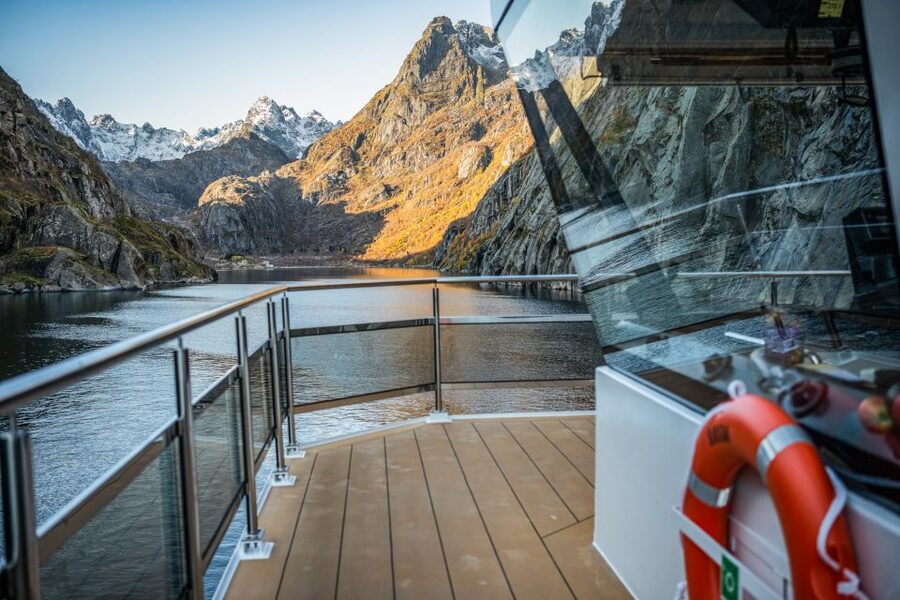 From Svolvær: Lofoten Islands Silent Trollfjord Cruise - Molldøra and the return: the quieter ending you’ll remember